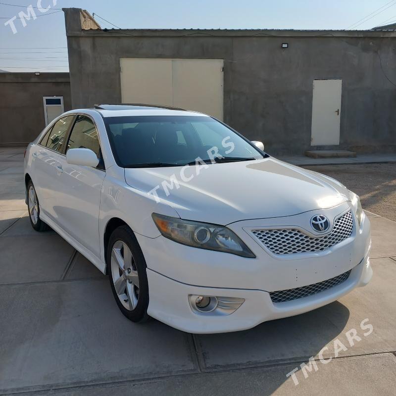 Toyota Camry 2011 - 202 000 TMT - Balkanabat - img 2