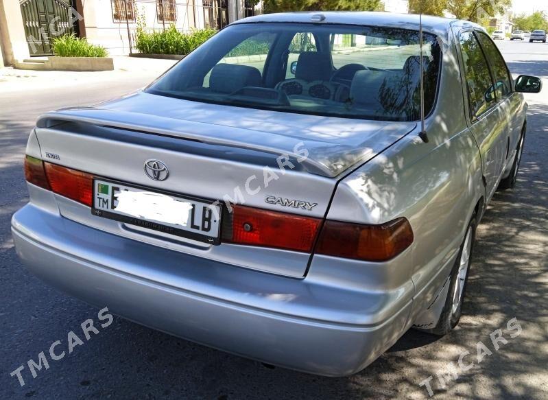 Toyota Camry 2000 - 100 000 TMT - Türkmenabat - img 4