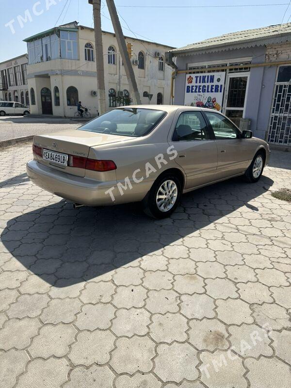 Toyota Camry 2001 - 150 000 TMT - Kerki - img 3