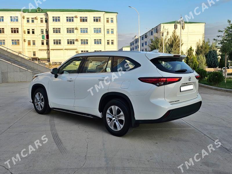 Toyota Highlander 2021 - 485 000 TMT - Бузмеин - img 6