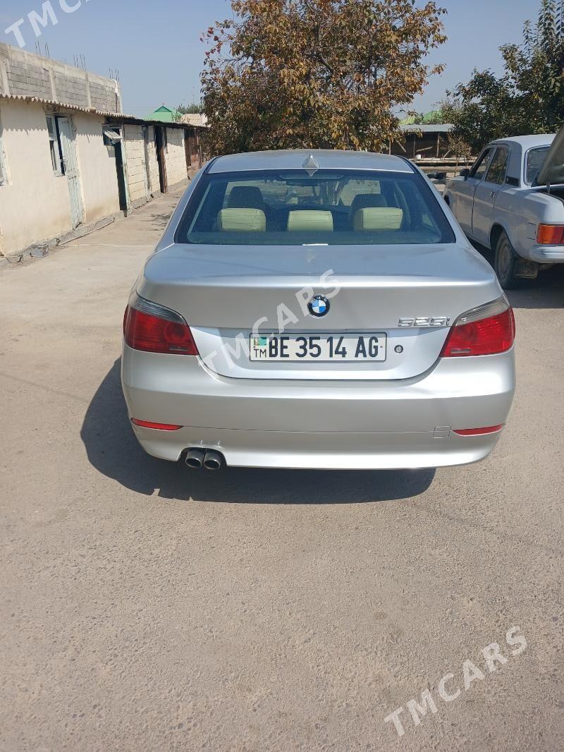 BMW 528 2004 - 110 000 TMT - Гёкдже - img 2