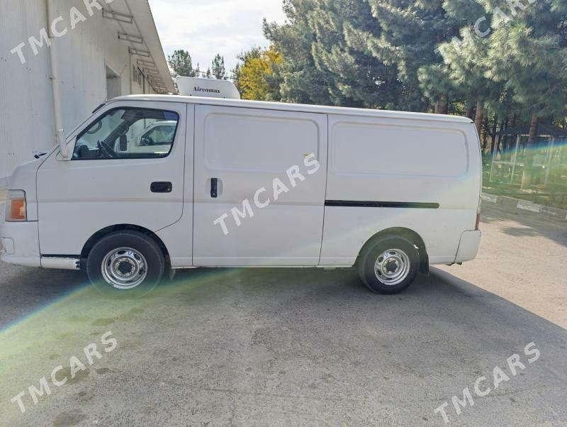 Nissan Urvan 2007 - 145 000 TMT - Aşgabat - img 3