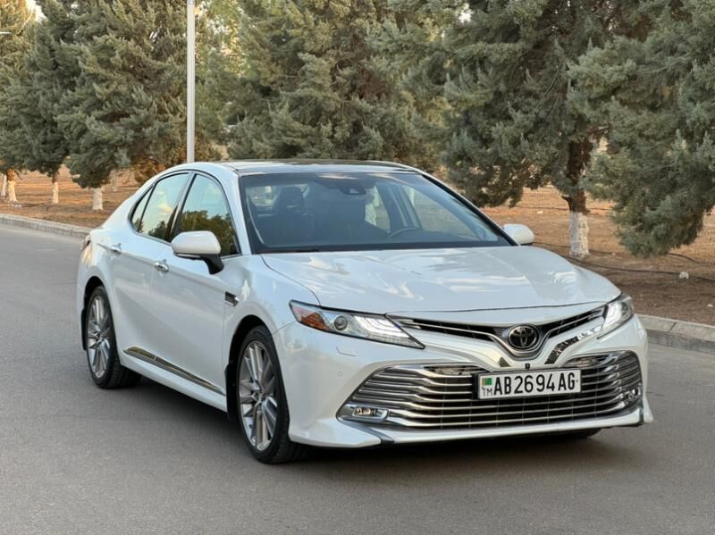 Toyota Camry 2018 - 445 000 TMT - Ашхабад - img 2