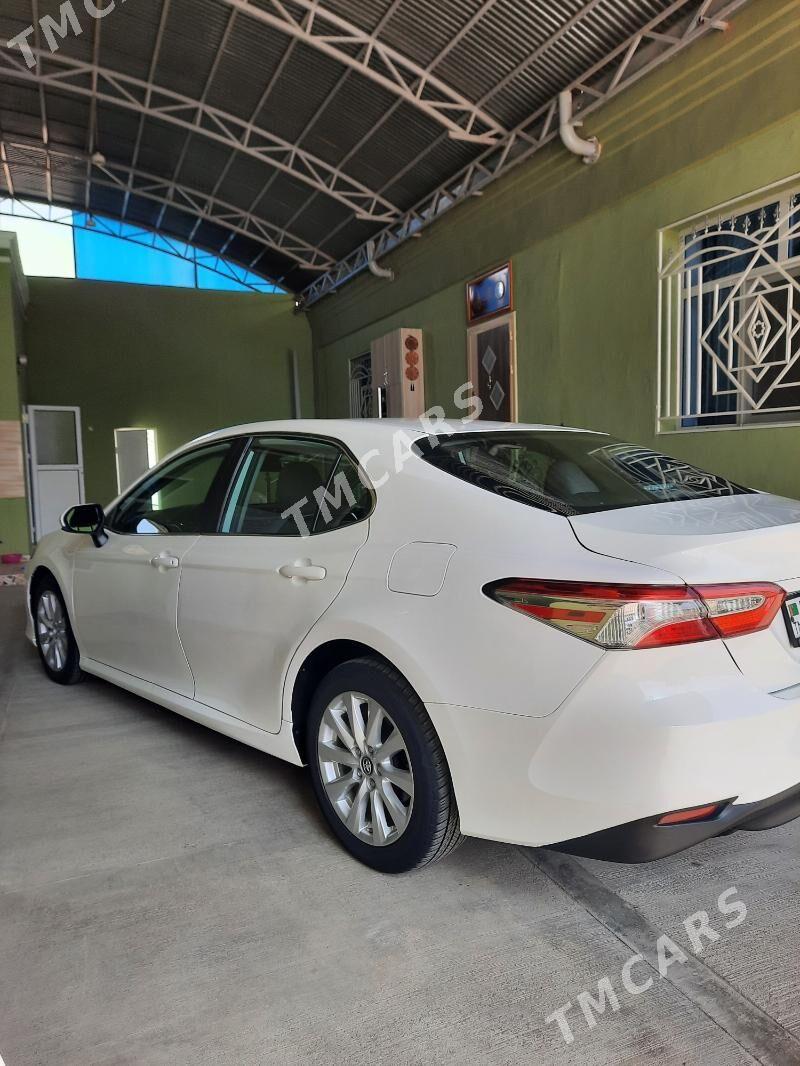 Toyota Camry 2019 - 290 000 TMT - Aşgabat - img 2