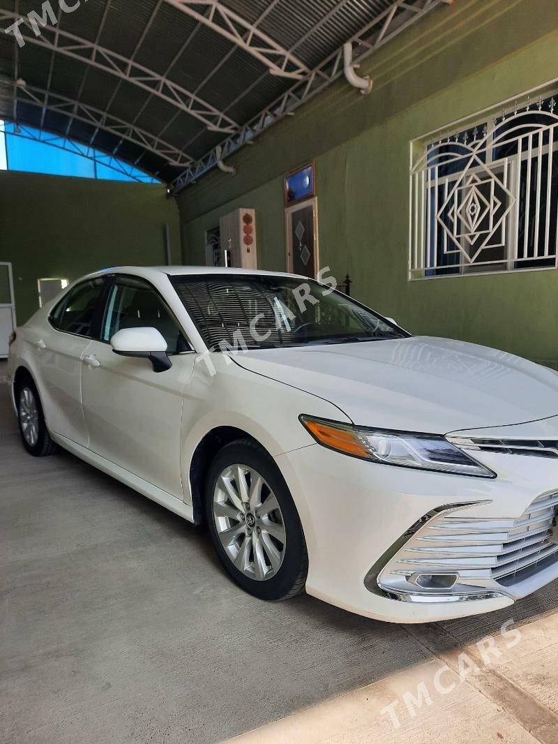 Toyota Camry 2019 - 290 000 TMT - Aşgabat - img 4