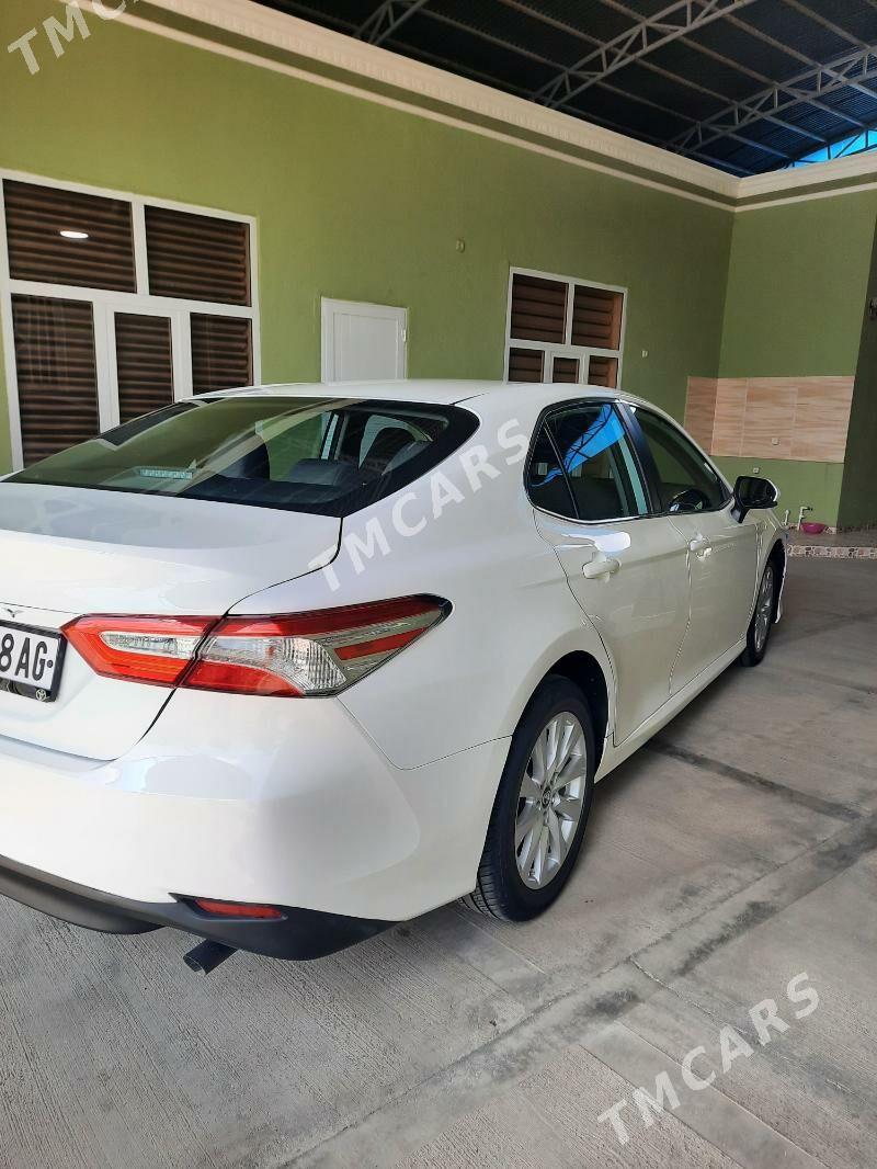 Toyota Camry 2019 - 290 000 TMT - Aşgabat - img 3