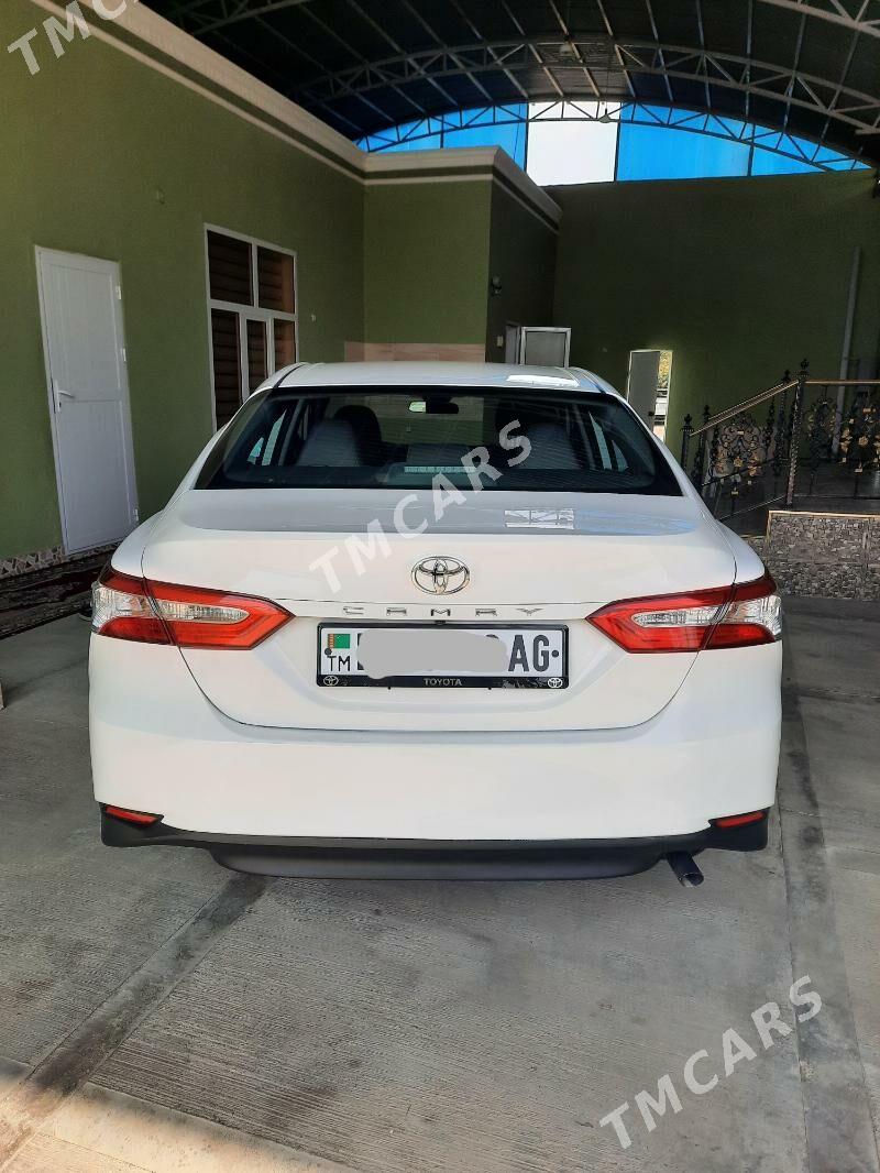 Toyota Camry 2019 - 290 000 TMT - Aşgabat - img 5