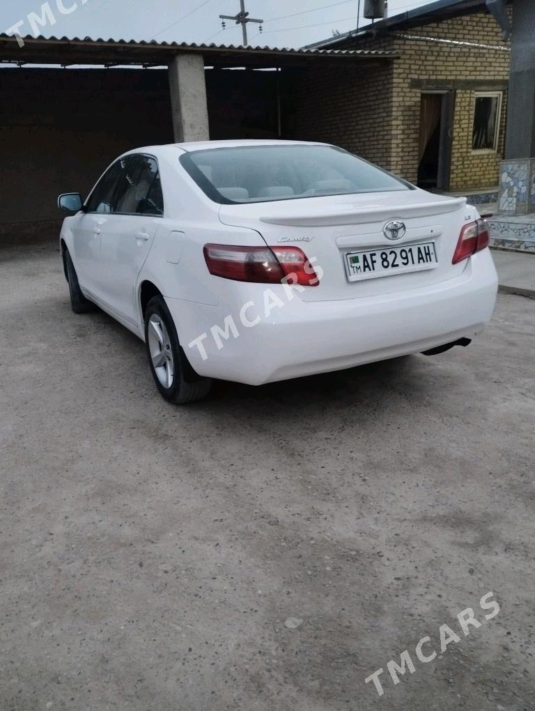 Toyota Camry 2008 - 100 000 TMT - Теджен - img 2