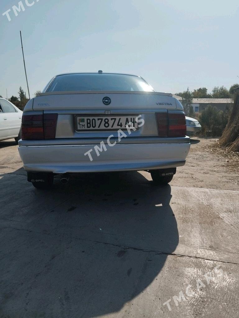 Opel Vectra 1991 - 32 000 TMT - Tejen - img 5