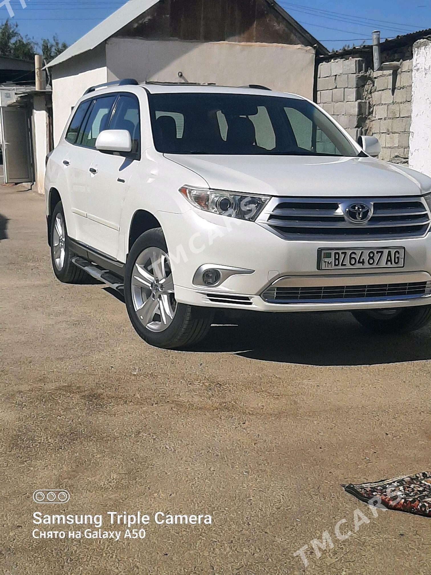 Toyota Highlander 2012 - 325 000 TMT - Aşgabat - img 2