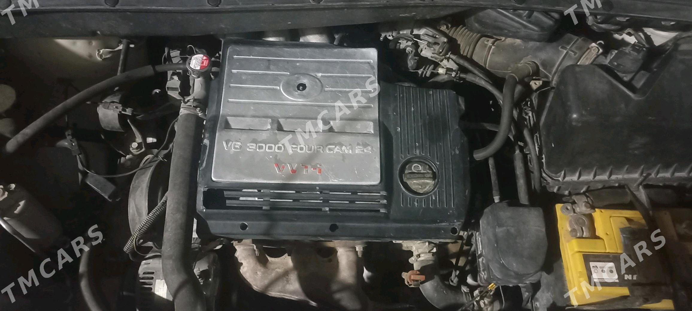 Toyota Sienna 2002 - 127 000 TMT - Мары - img 5