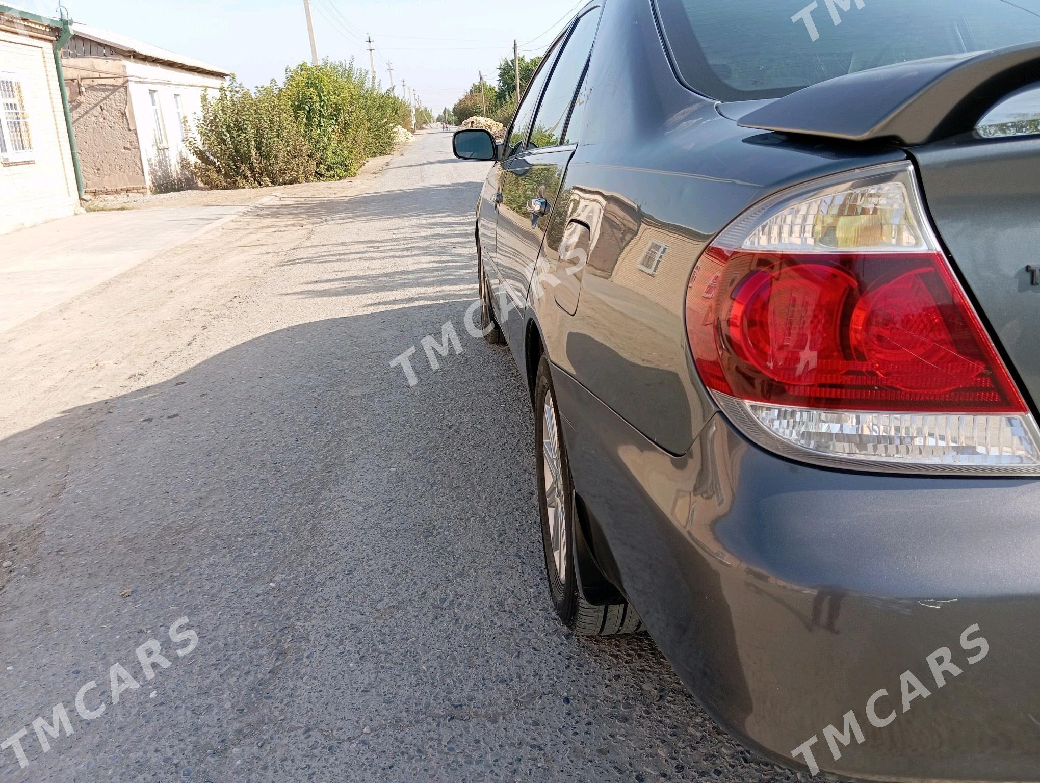 Toyota Camry 2005 - 125 000 TMT - Саят - img 6