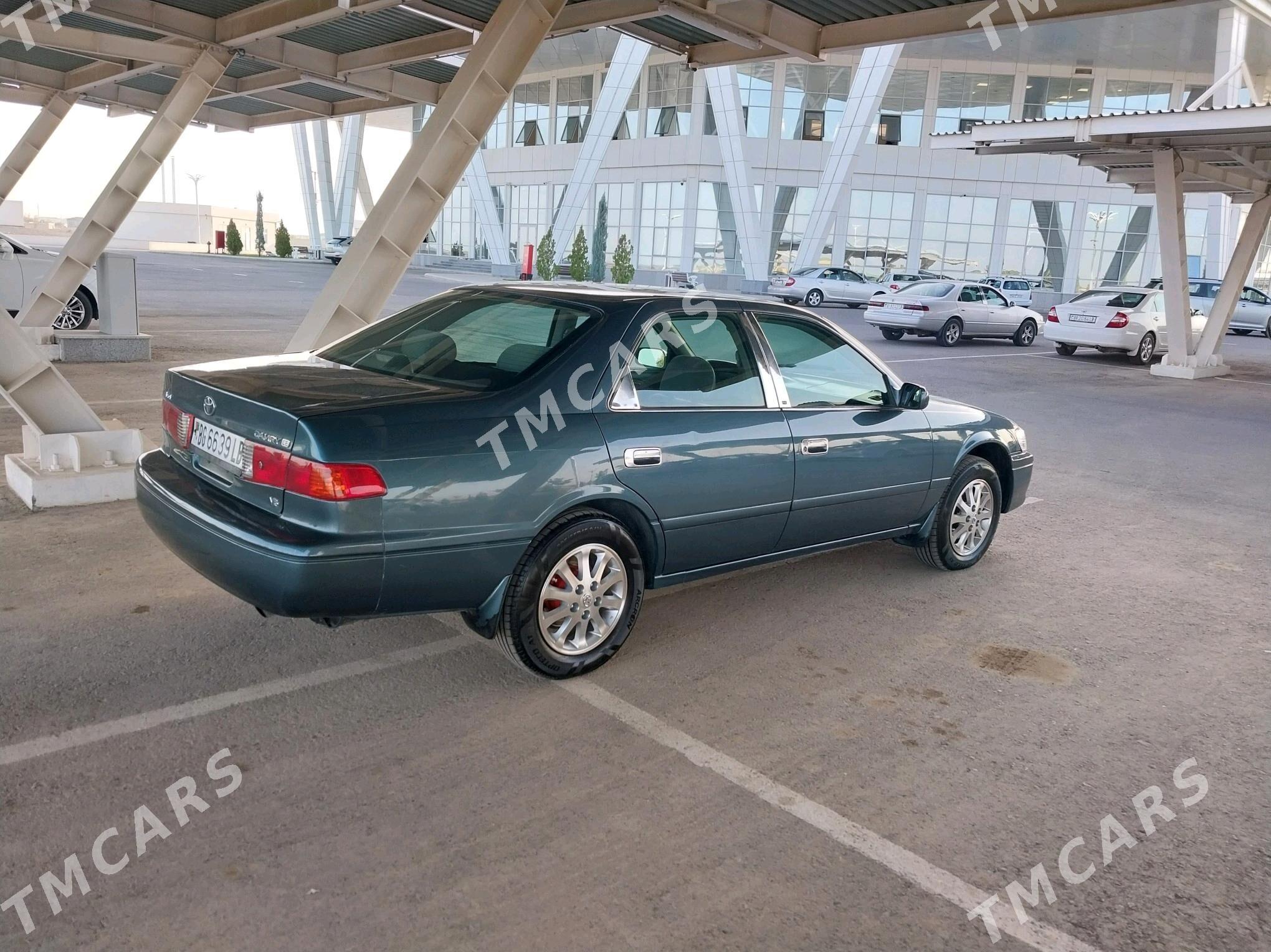 Toyota Camry 2000 - 130 000 TMT - Türkmenabat - img 4