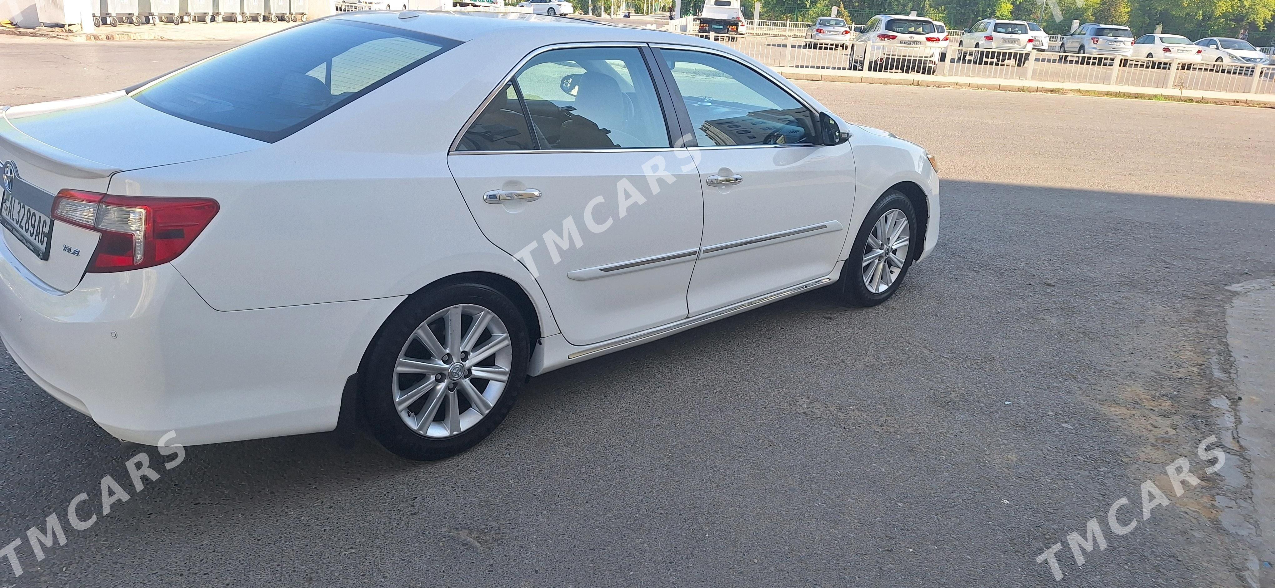 Toyota Camry 2012 - 200 000 TMT - Мир 2 - img 2