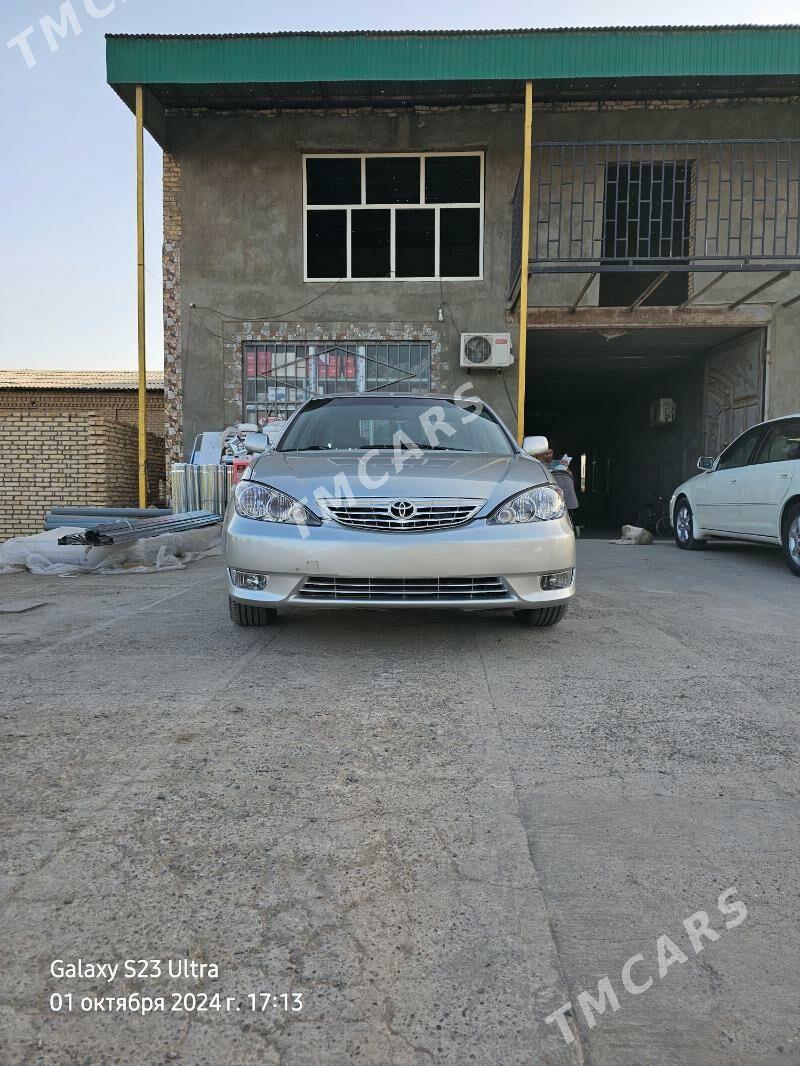 Toyota Camry 2003 - 135 000 TMT - Çärjew - img 4