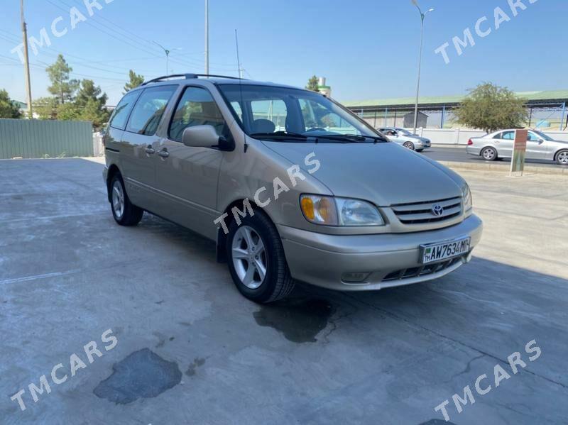 Toyota Sienna 2002 - 134 000 TMT - Мары - img 3