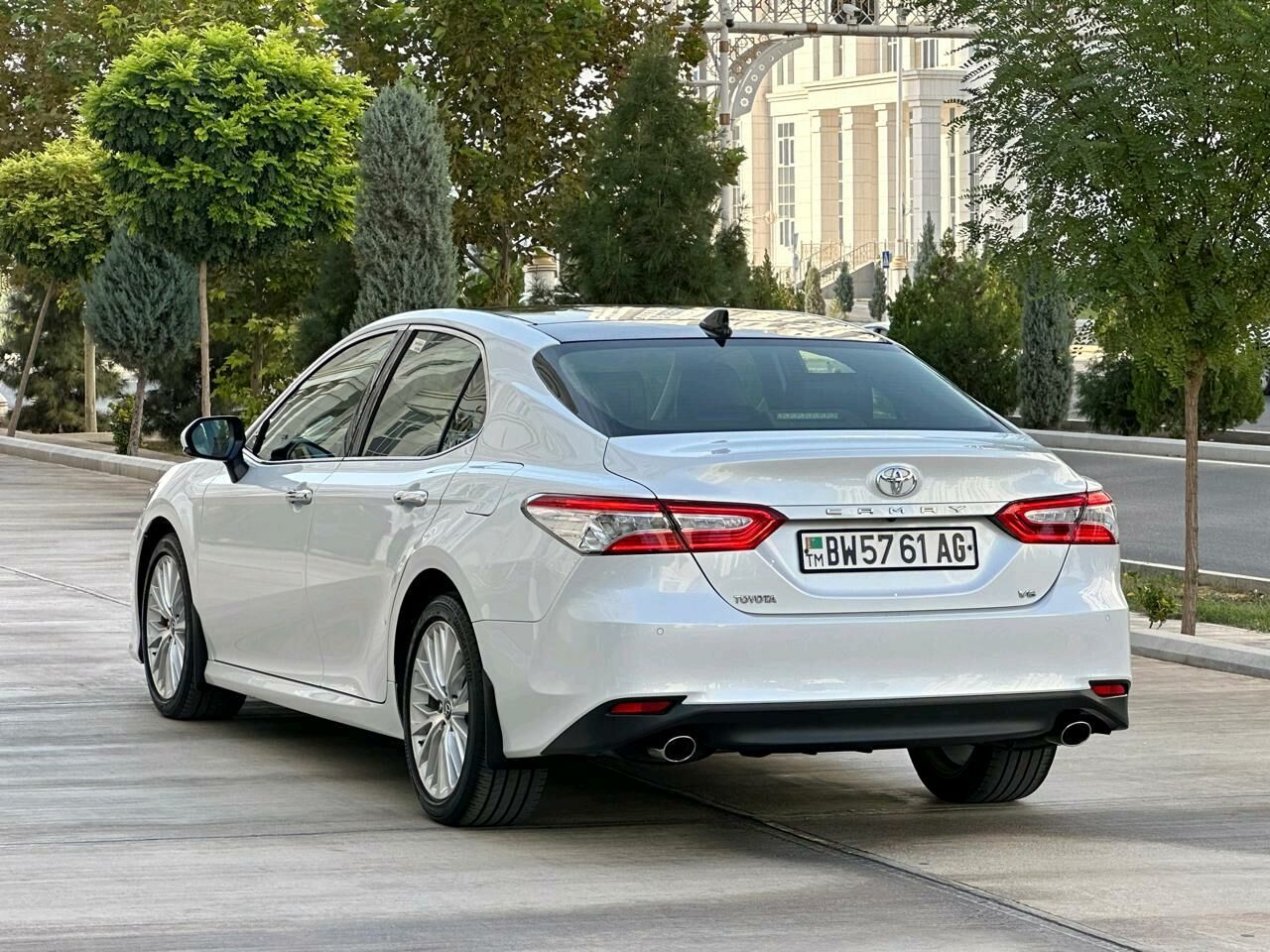 Toyota Camry 2019 - 519 000 TMT - Ашхабад - img 4