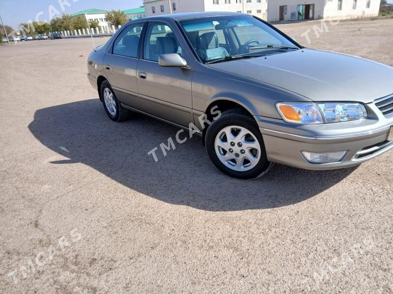 Toyota Camry 2001 - 120 000 TMT - Кёнеургенч - img 5