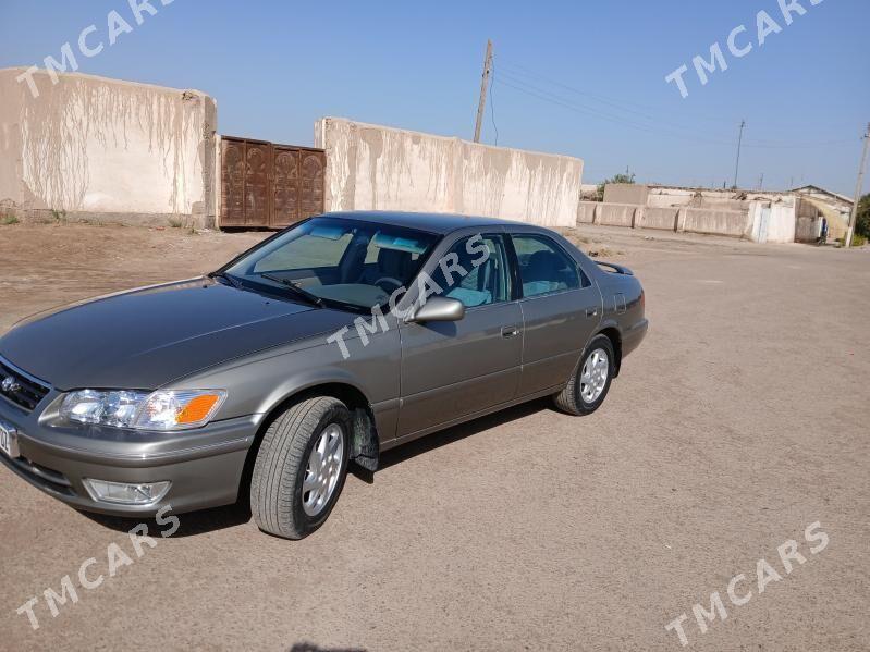 Toyota Camry 2001 - 120 000 TMT - Кёнеургенч - img 6