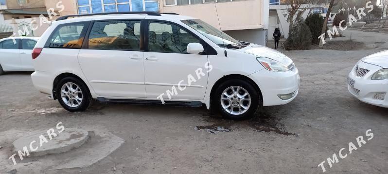 Toyota Sienna 2004 - 140 000 TMT - Daşoguz - img 3