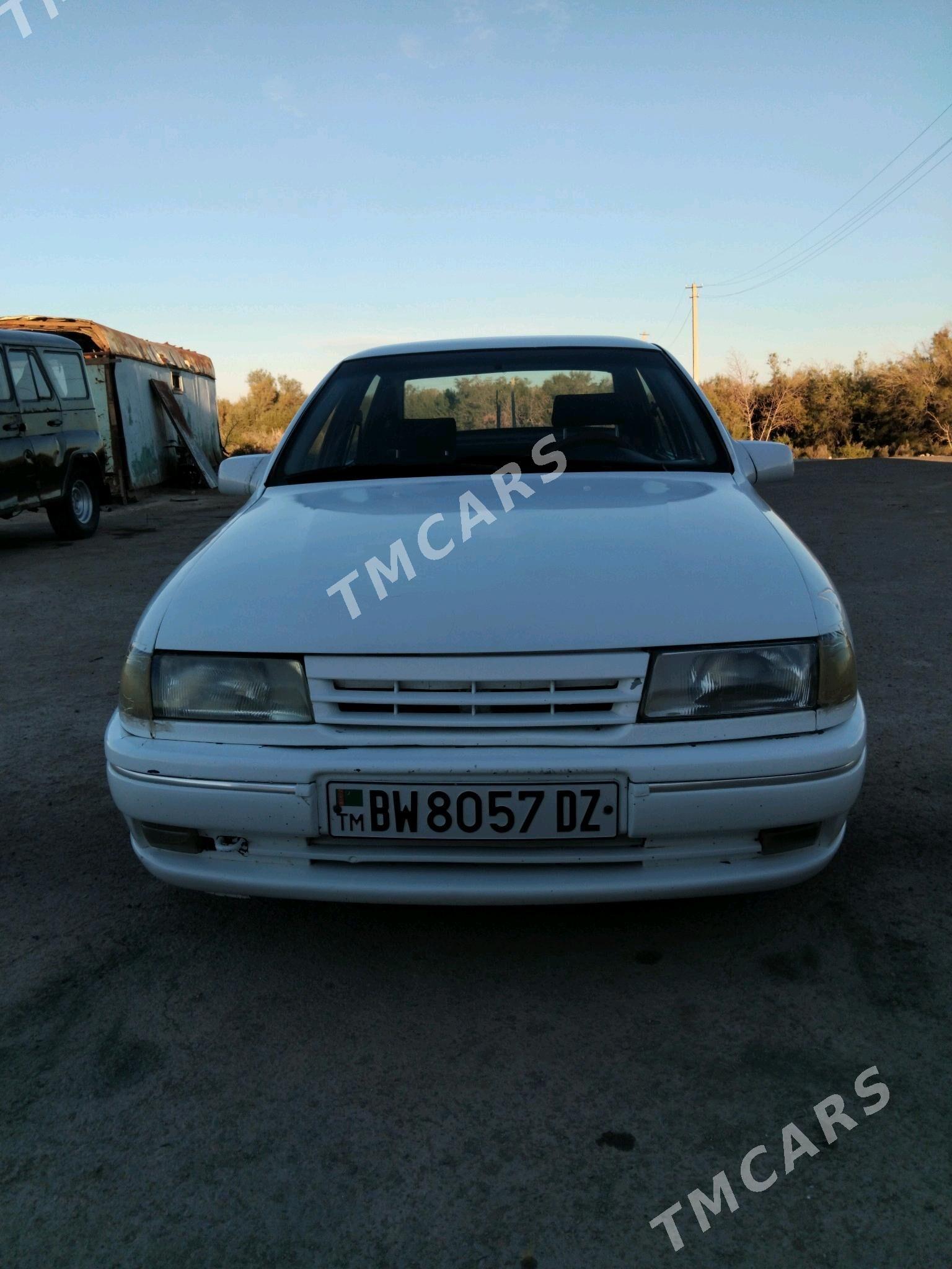 Opel Vectra 1992 - 25 000 TMT - Daşoguz - img 2