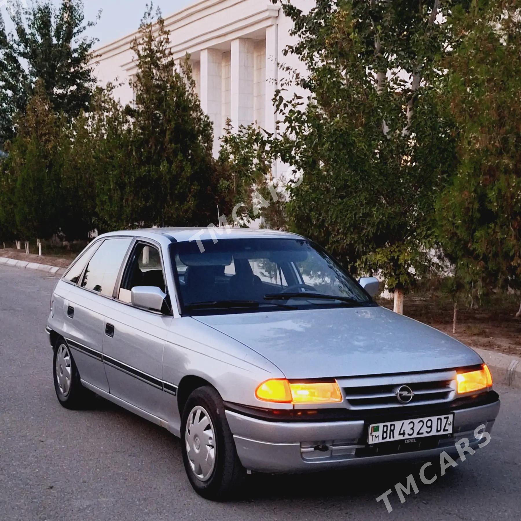 Opel Astra 1992 - 26 000 TMT - Дашогуз - img 4