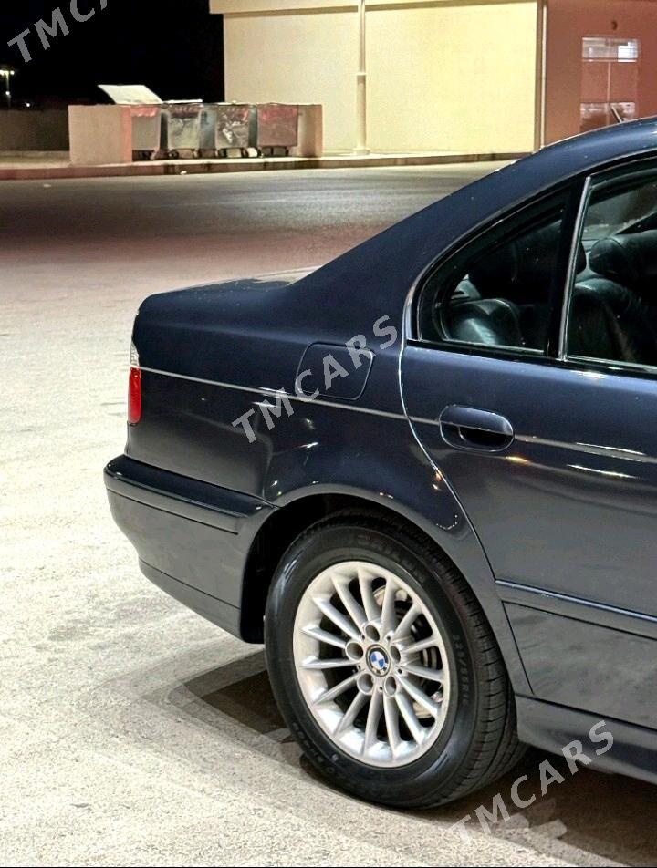 BMW E39 2002 - 75 000 TMT - Балканабат - img 6