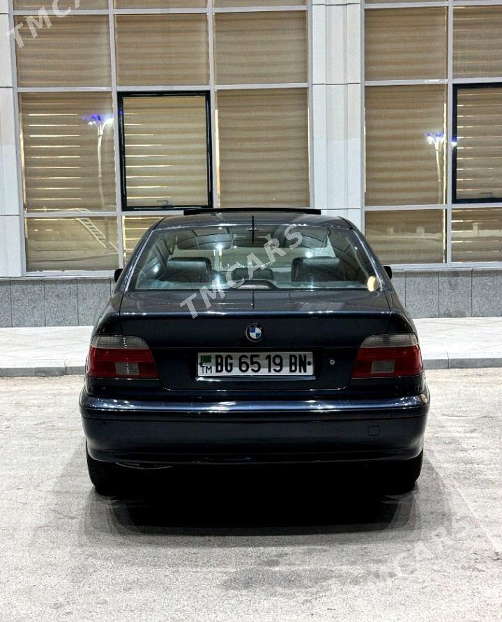 BMW E39 2002 - 75 000 TMT - Балканабат - img 7