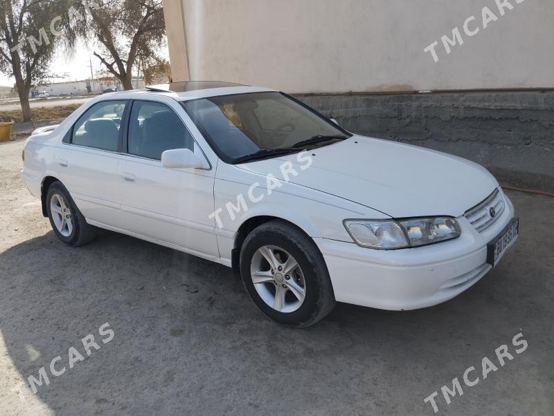 Toyota Camry 2000 - 110 000 TMT - Гурбансолтан Едже - img 2