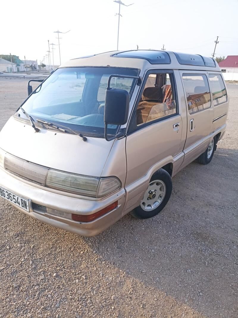 Toyota Town Ace 1991 - 24 000 TMT - Balkanabat - img 6