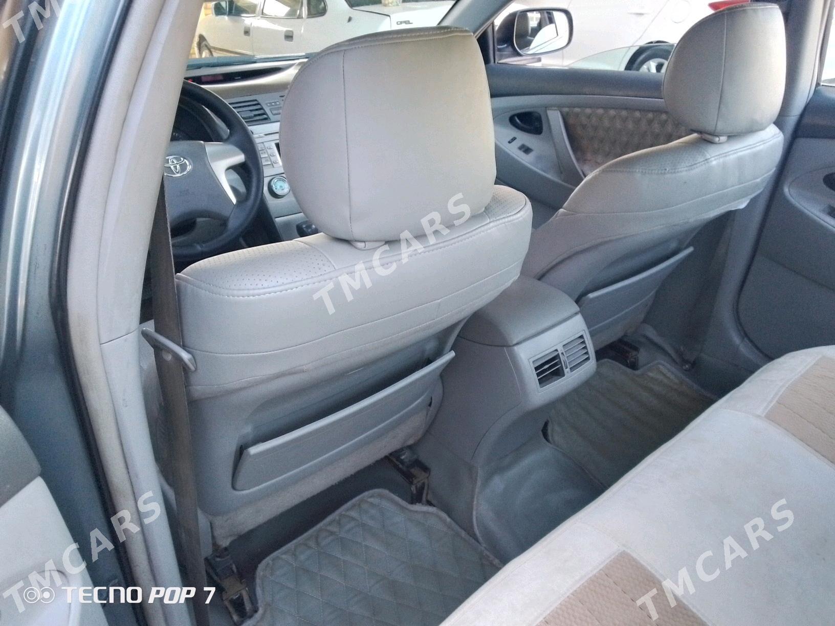 Toyota Camry 2010 - 115 000 TMT - Mary - img 3