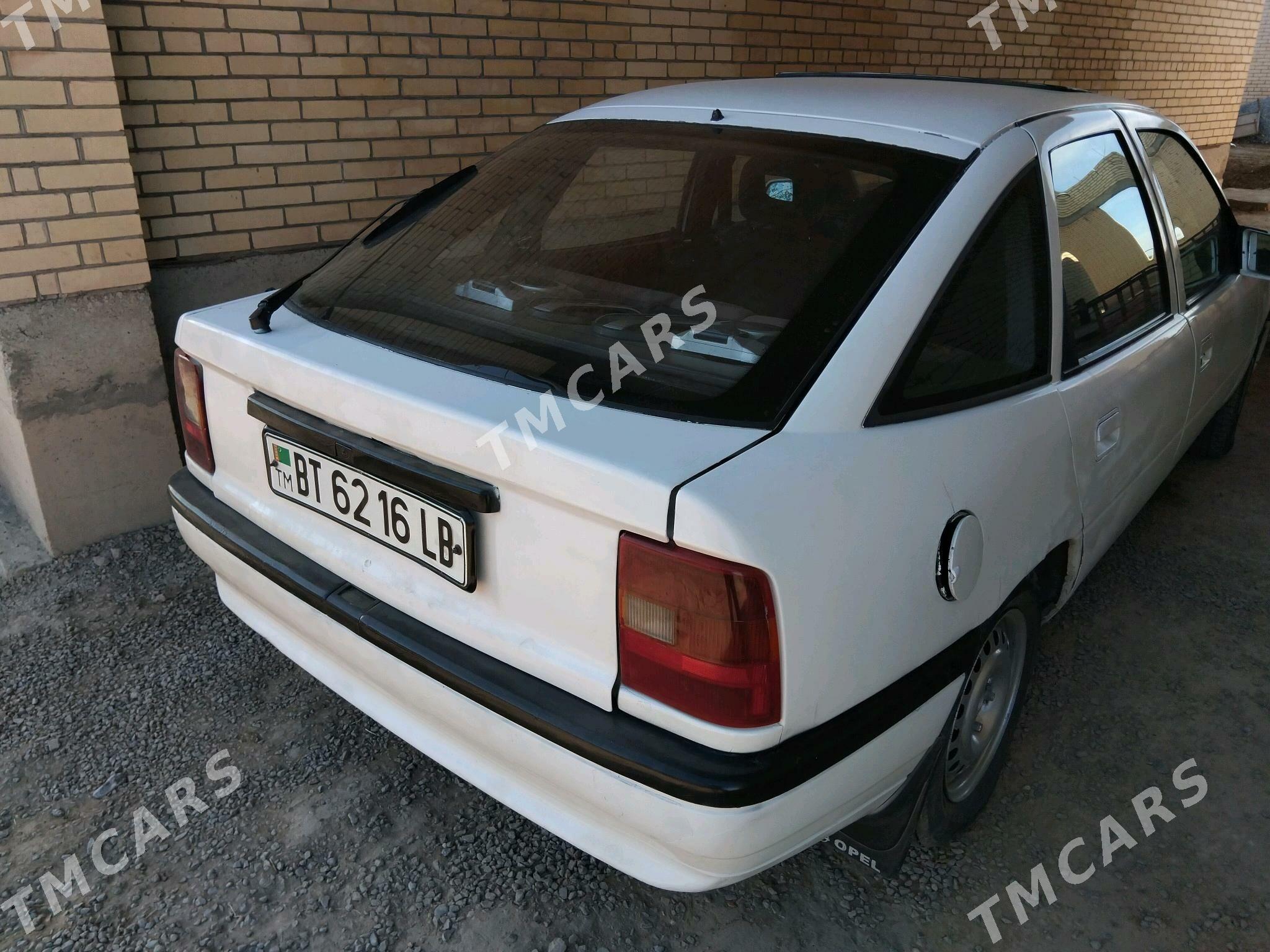 Opel Vectra 1991 - 25 000 TMT - Чарджоу - img 2