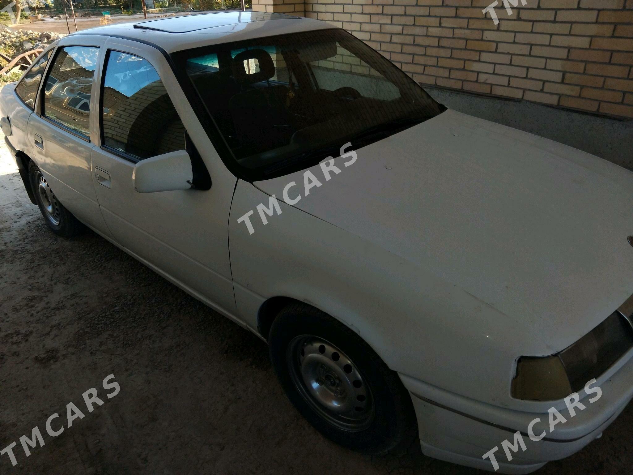 Opel Vectra 1991 - 25 000 TMT - Çärjew - img 3