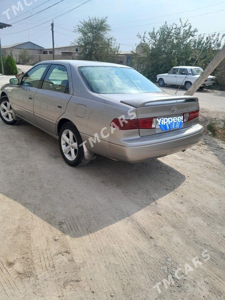 Toyota Camry 2000 - 110 000 TMT - Кёнеургенч - img 5