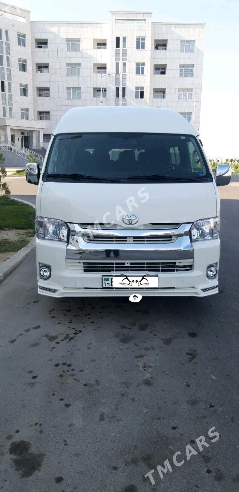 Toyota Hiace 2009 - 400 000 TMT - Джебел - img 5