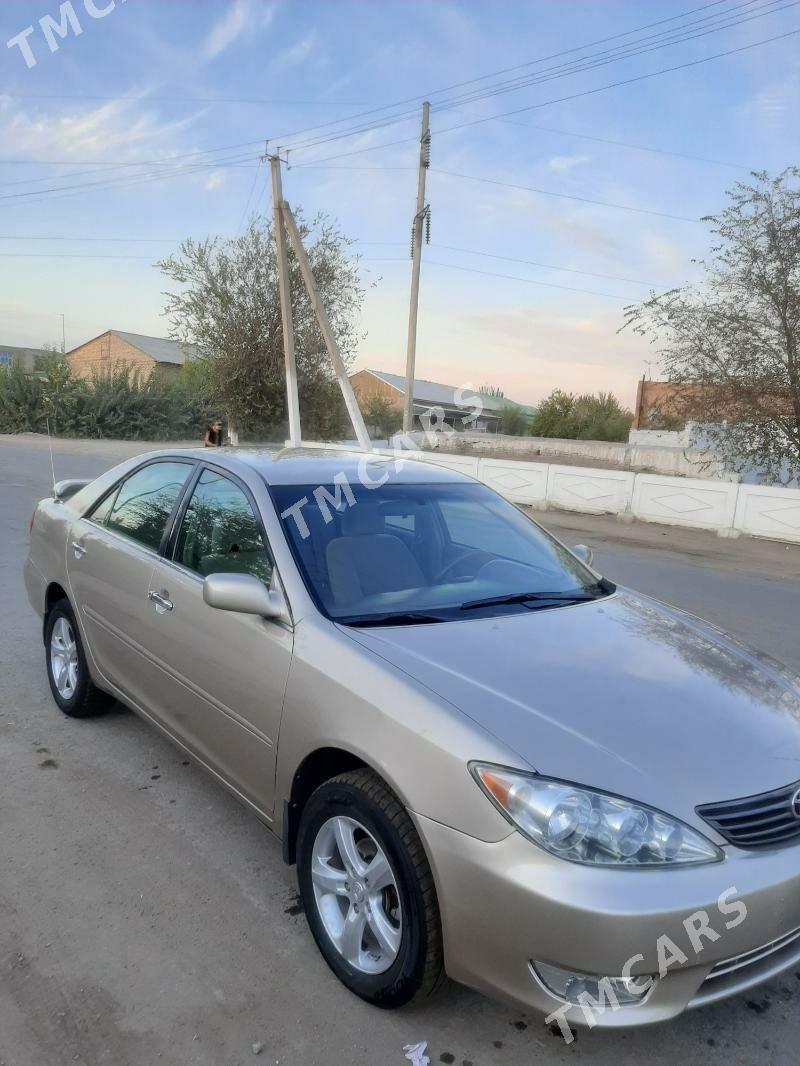 Toyota Camry 2003 - 140 000 TMT - Köneürgenç - img 3