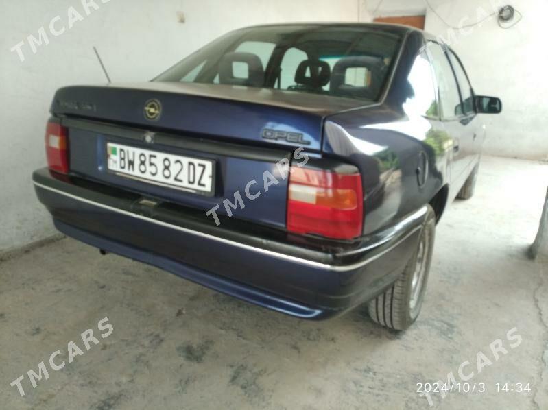 Opel Vectra 1992 - 36 000 TMT - Gurbansoltan Eje - img 3