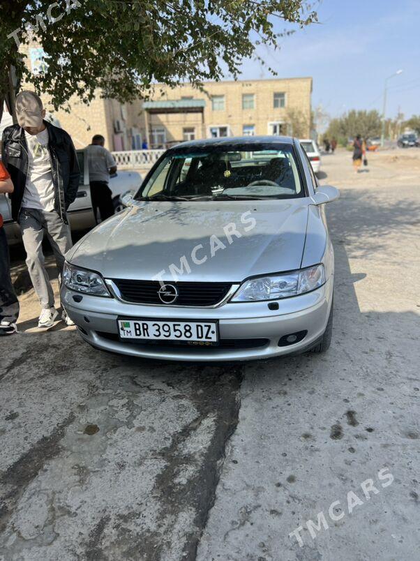 Opel Vectra 2001 - 75 000 TMT - Şabat etr. - img 2