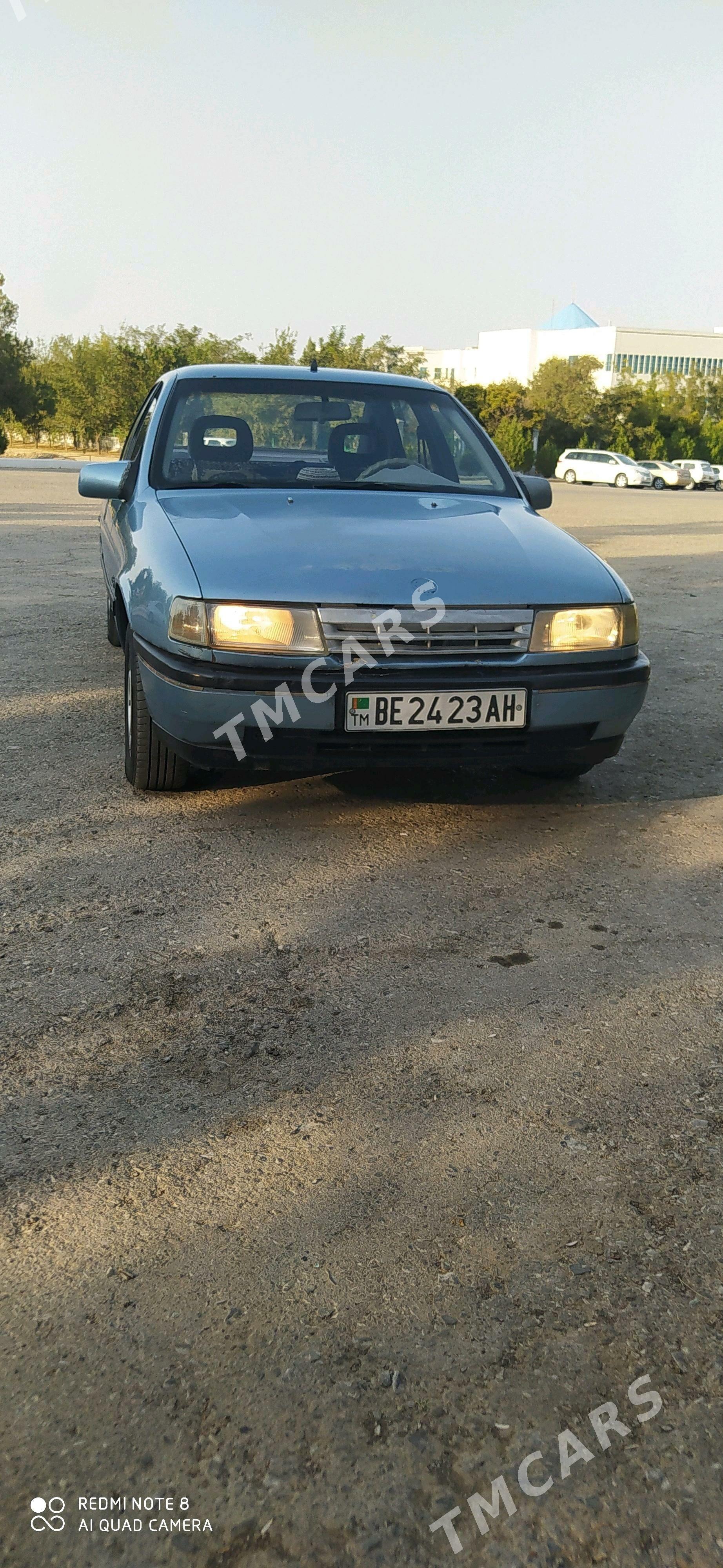 Opel Vectra 1993 - 25 000 TMT - Бахарден - img 2