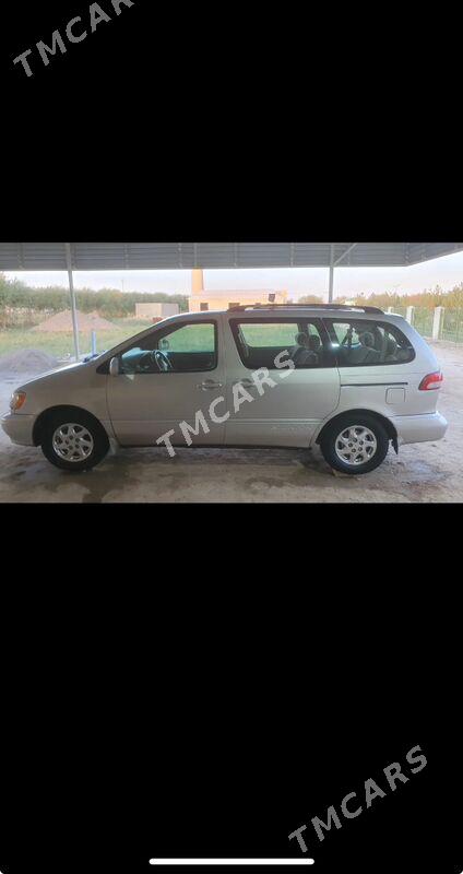 Toyota Sienna 2002 - 130 000 TMT - Türkmenbaşy - img 2