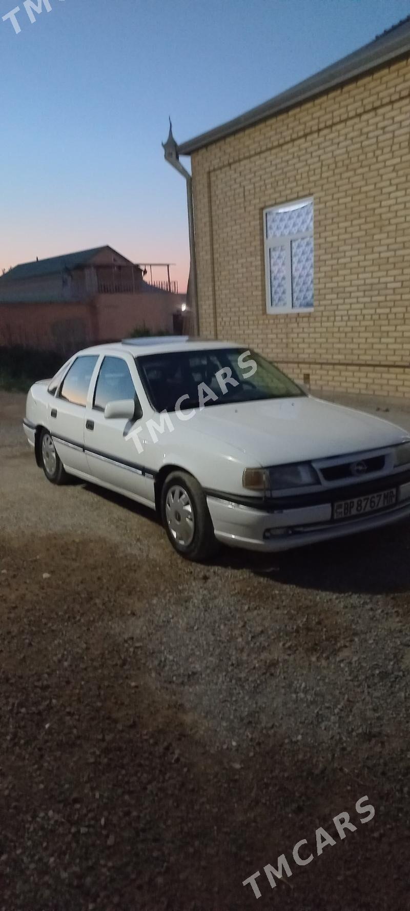 Opel Vectra 1992 - 29 000 TMT - Мары - img 2