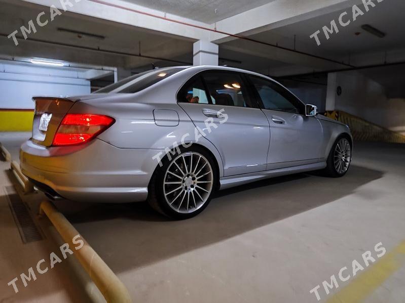 Mercedes-Benz C300 2010 - 146 000 TMT - Ашхабад - img 7