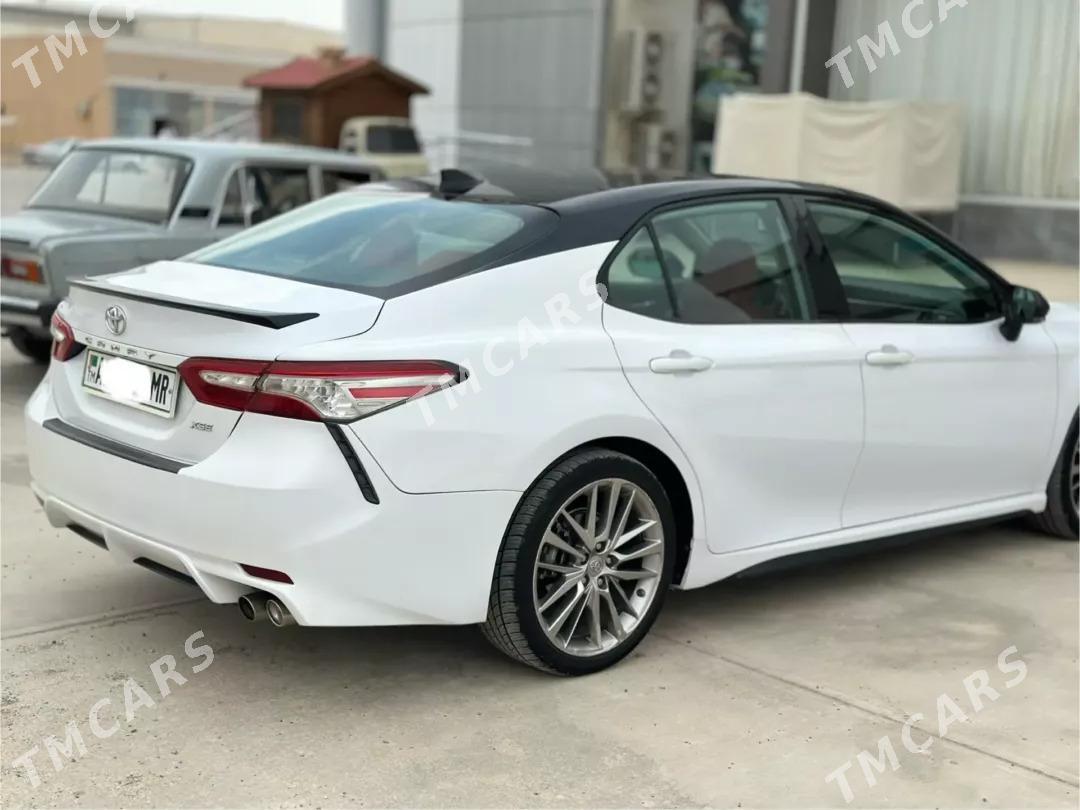 Toyota Camry 2018 - 293 000 TMT - Байрамали - img 2