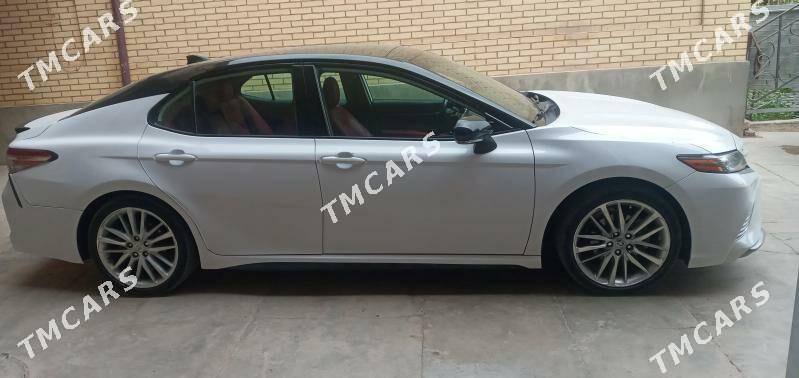 Toyota Camry 2018 - 293 000 TMT - Baýramaly - img 5