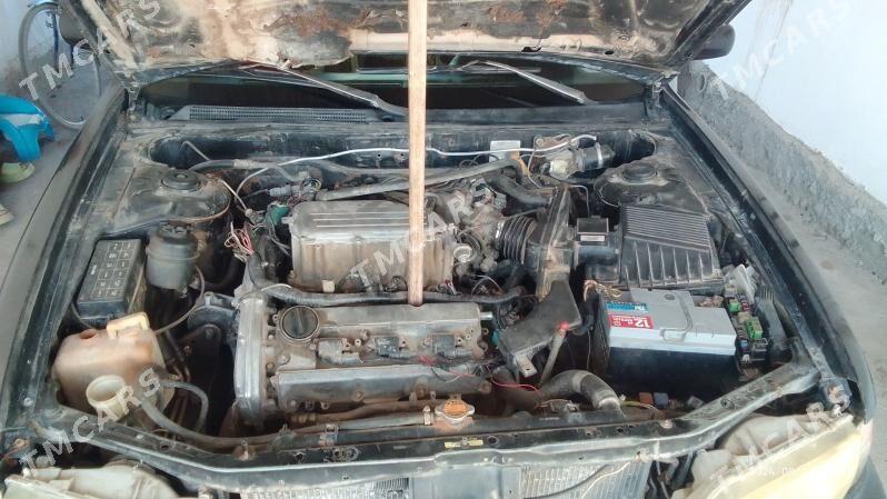 Nissan Cefiro 1994 - 25 000 TMT - Farap - img 7