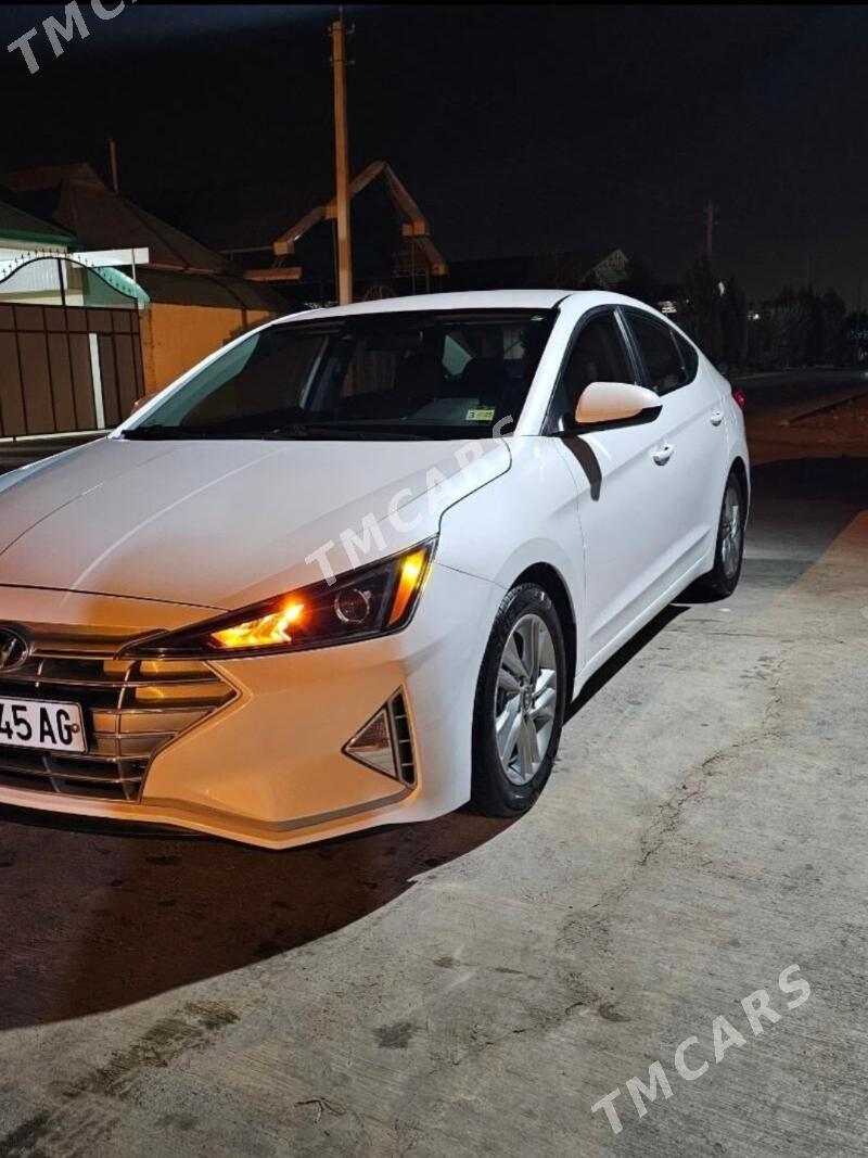 Hyundai Elantra 2019 - 219 000 TMT - Бузмеин - img 5