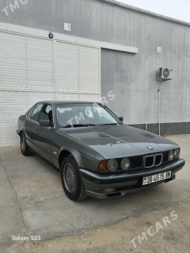 BMW 525 1990 - 32 000 TMT - Balkanabat - img 2