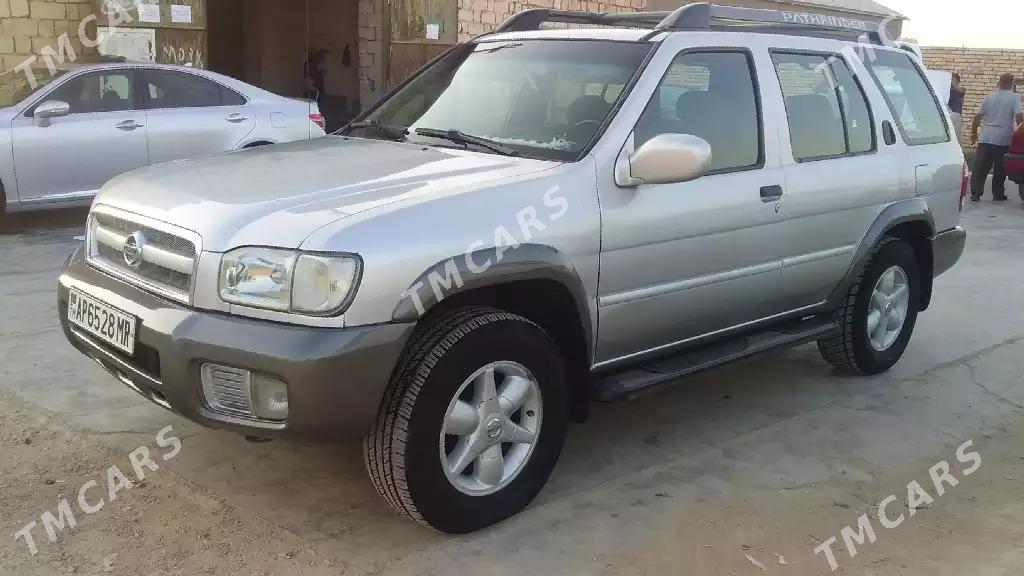 Nissan Pathfinder 2002 - 96 000 TMT - Мургап - img 3