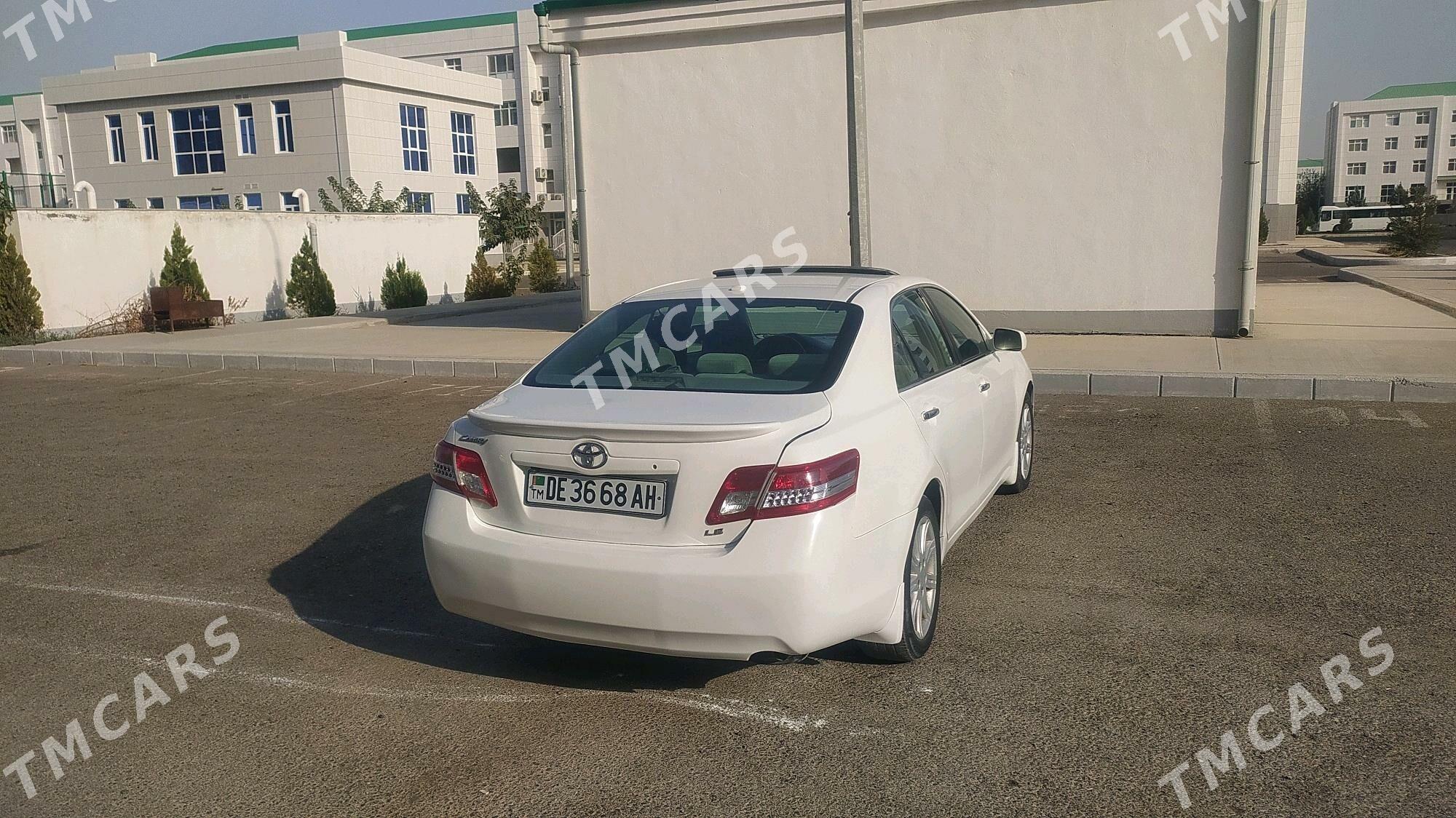 Toyota Camry 2010 - 160 000 TMT - Aşgabat - img 4