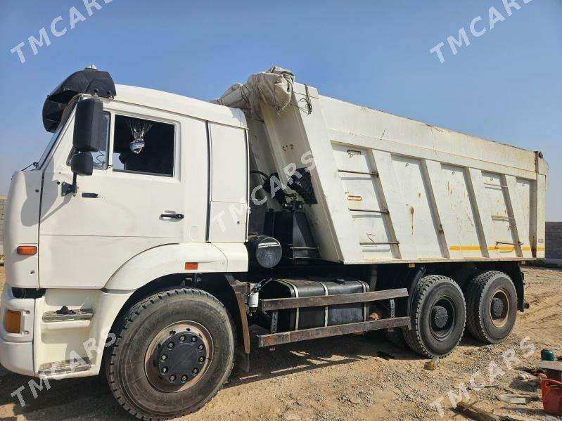 Kamaz 6520 2015 - 550 000 TMT - Aşgabat - img 2